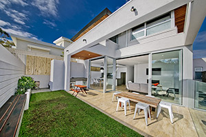Building - Formview Building
