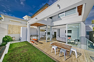 Building - Formview Building